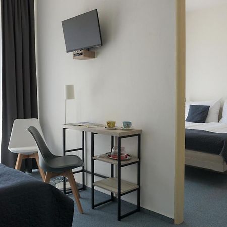 Hotel Metropol Cb 捷克布杰约维采 外观 照片